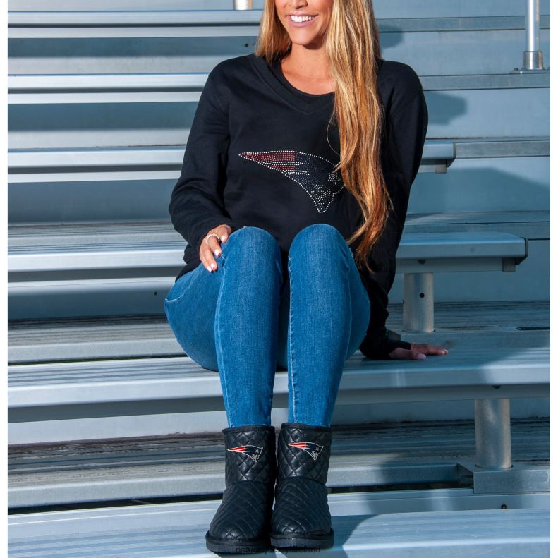 Patriots Jersey Women Cuce Quarterback Quilted Boots 8226D2246 Footwear